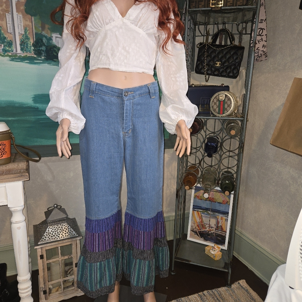Gypsy Rose boho flaired jeans woman's size medium
